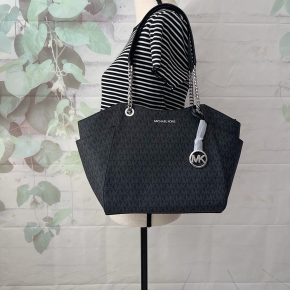 Michael Kors JST Chain Large Shoulder Bag Set - Picture 10 of 16